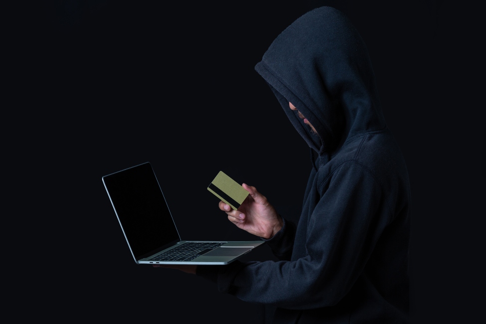 Ostao bez nekoliko tisuća eura: Internetska kupnja opreme za plovilo završila prijevarom