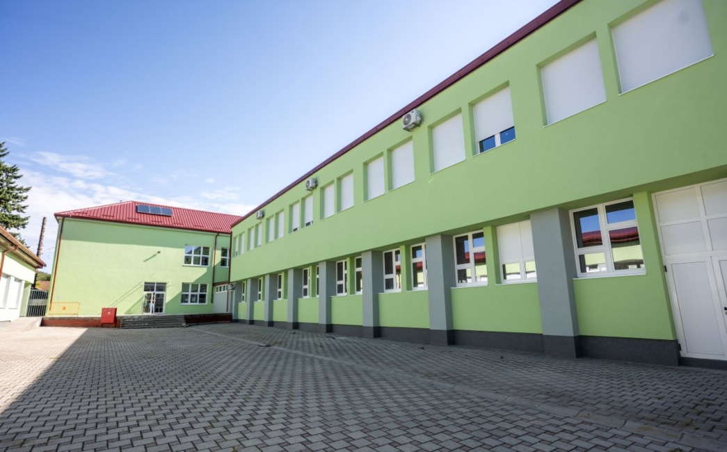 Završena energetska obnova dviju srednjih škola u Novoj Gradiški