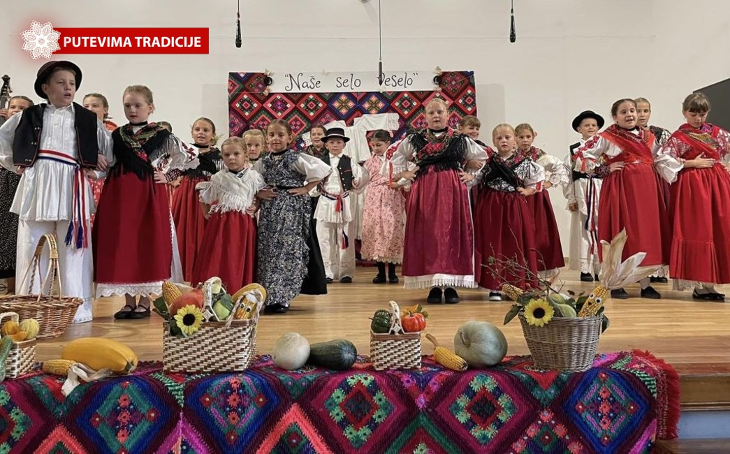 "NAŠE SELO VESELO": mališani iz šest KUD-ova nastupili na 1. smotri dječjeg folklora u Sibinju