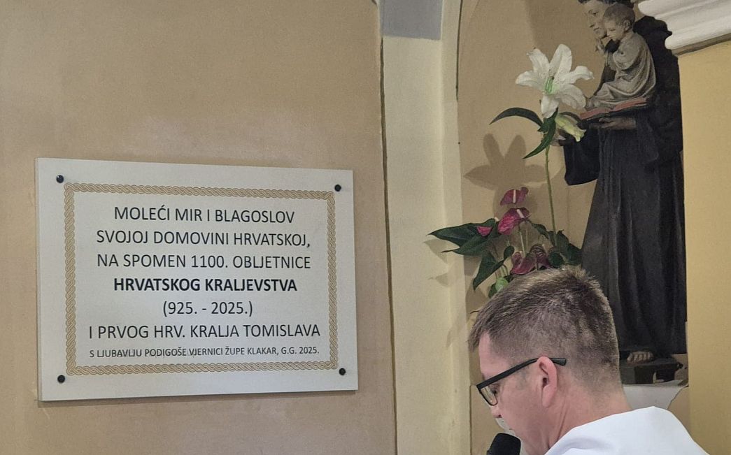Blagoslovljene spomen ploče Hrvatskom kraljevstvu u crkvama u Klakaru i Ruščici